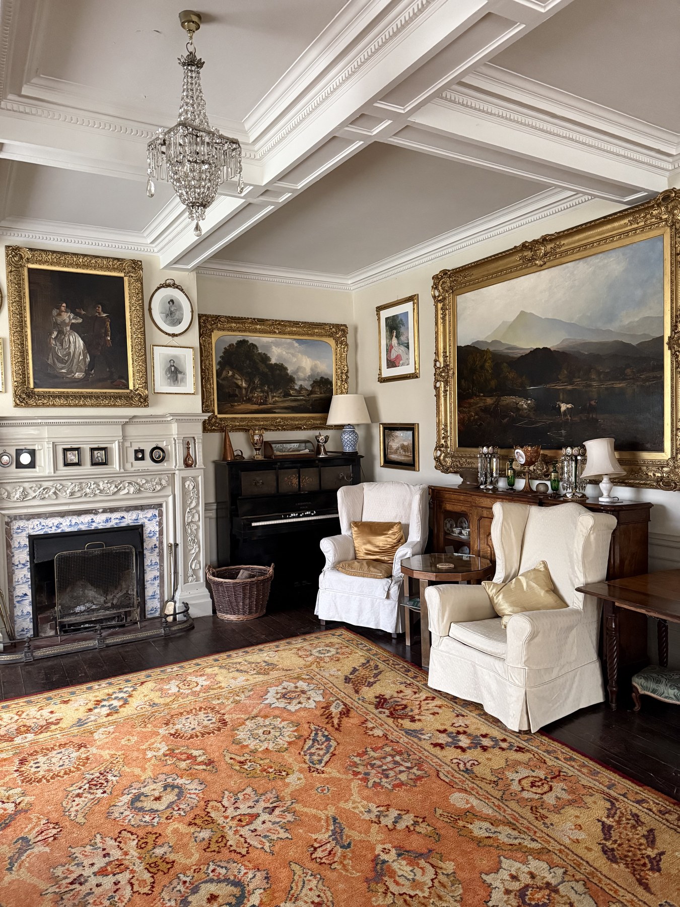 Gowthorpe Manor dining room